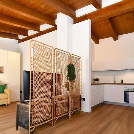Bocconi Fond Prada Ieo Spettacolare Attico Con Terrazzo Apartment Milan Luaran gambar