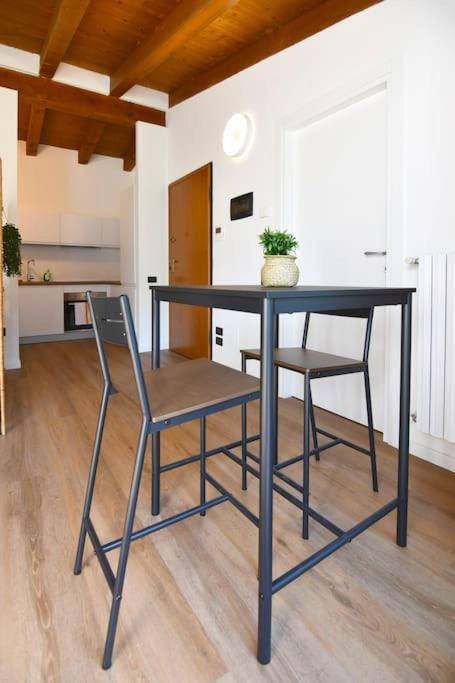 Bocconi Fond Prada Ieo Spettacolare Attico Con Terrazzo Apartment Milan Luaran gambar